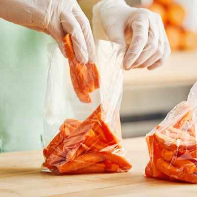 4" x 2" x 8" 0.68 Mil Standard-Duty Plastic Food Bag -... 2